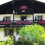 Stöckl 4*