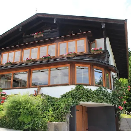 Pensjonat Gaestehaus Stoeckl 4*